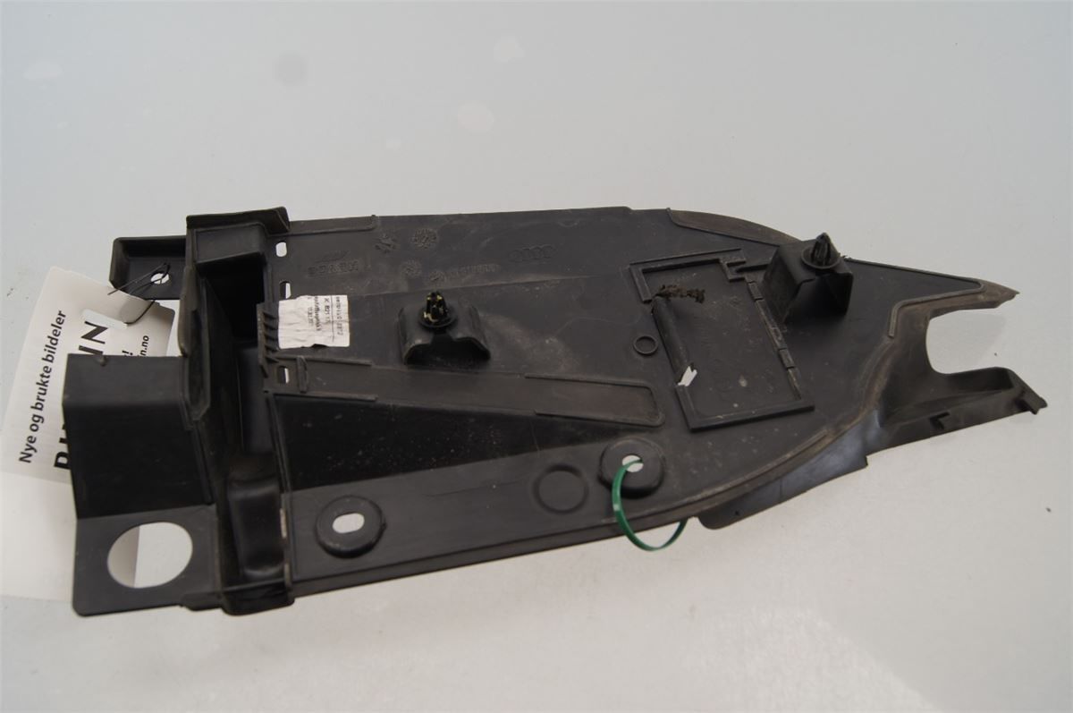 Front Plastdeklser – bilde 1