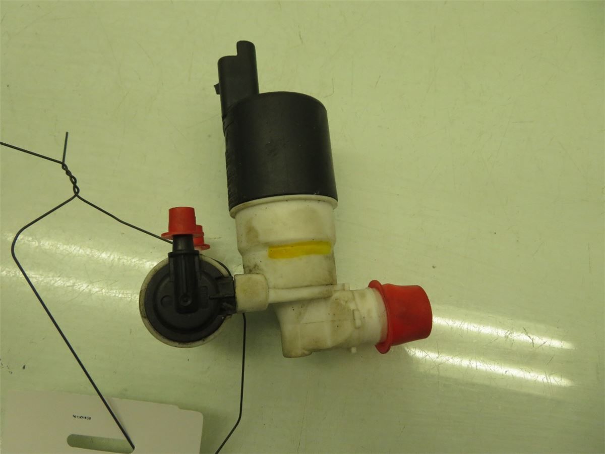 Spylerpumpe Frontrute – bilde 1