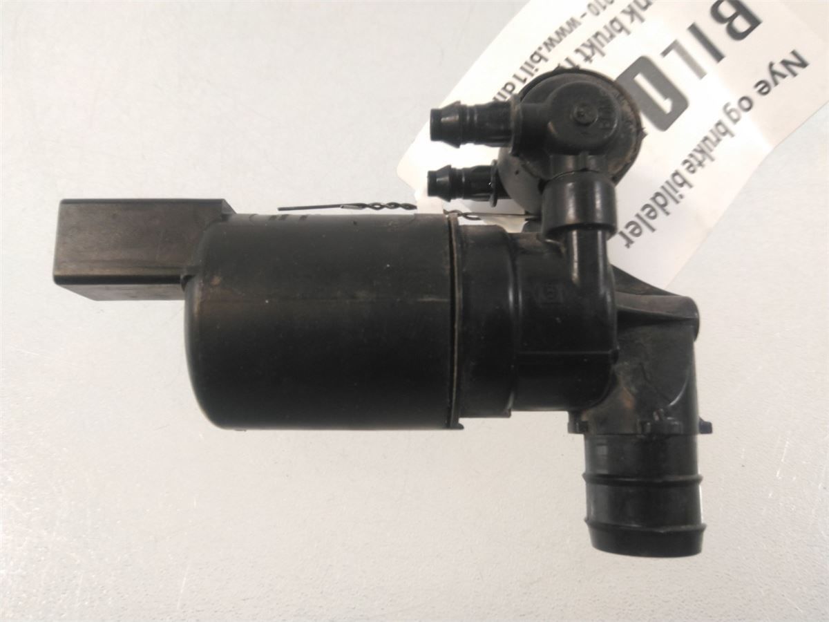 Spylerpumpe Frontrute – bilde 1