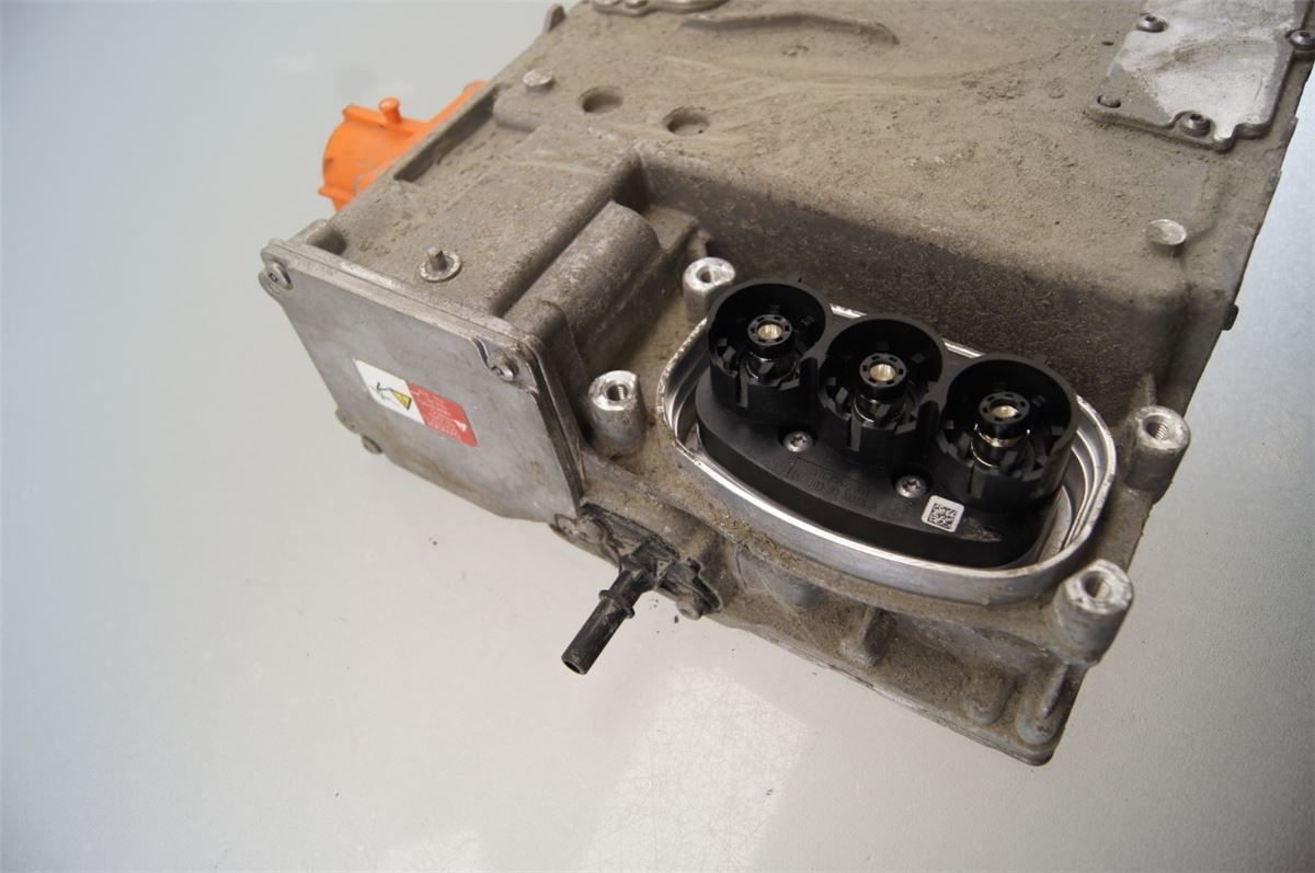 Inverter 12-220V – bilde 3