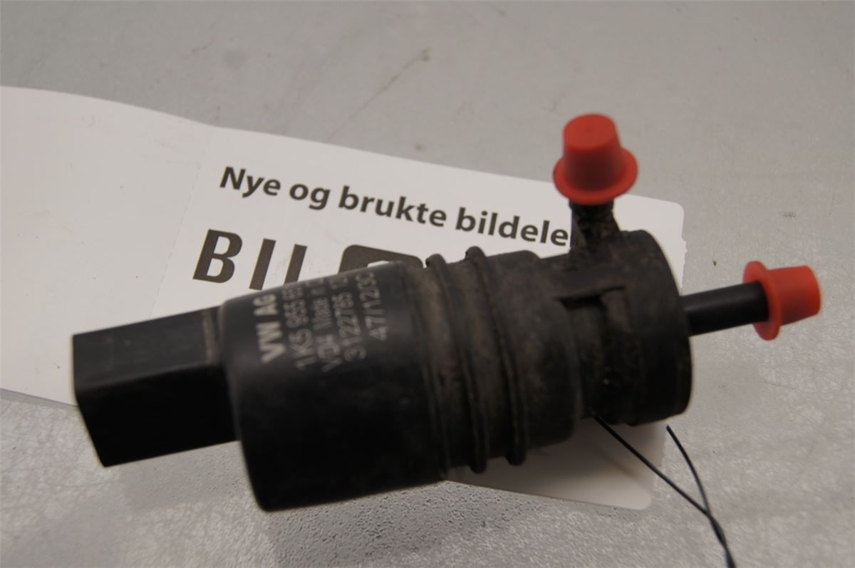 Spylerpumpe Frontrute – bilde 1