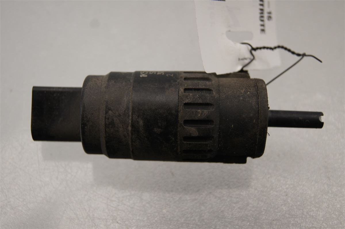 Spylerpumpe Frontrute – bilde 2