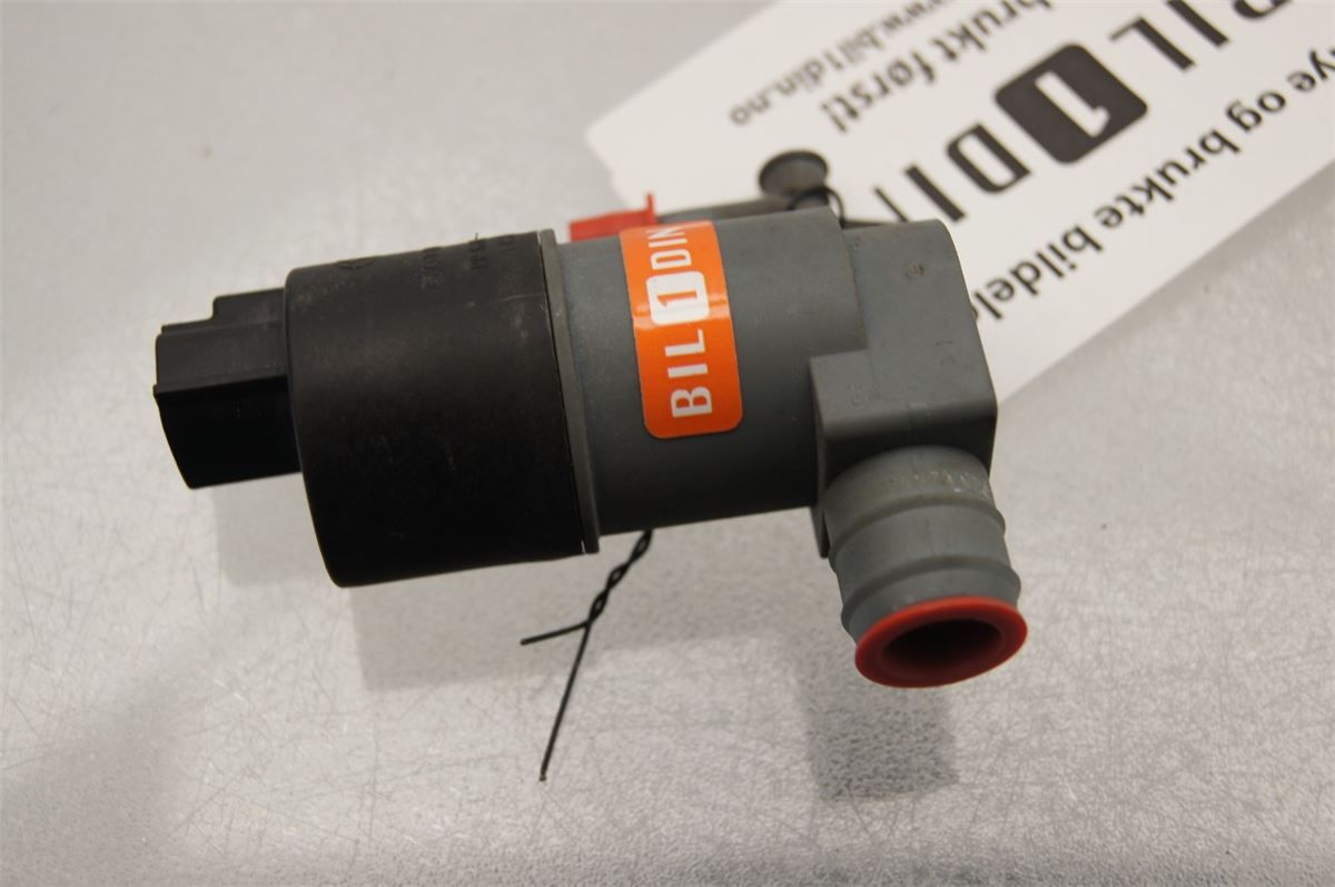 Spylerpumpe Frontrute – bilde 1