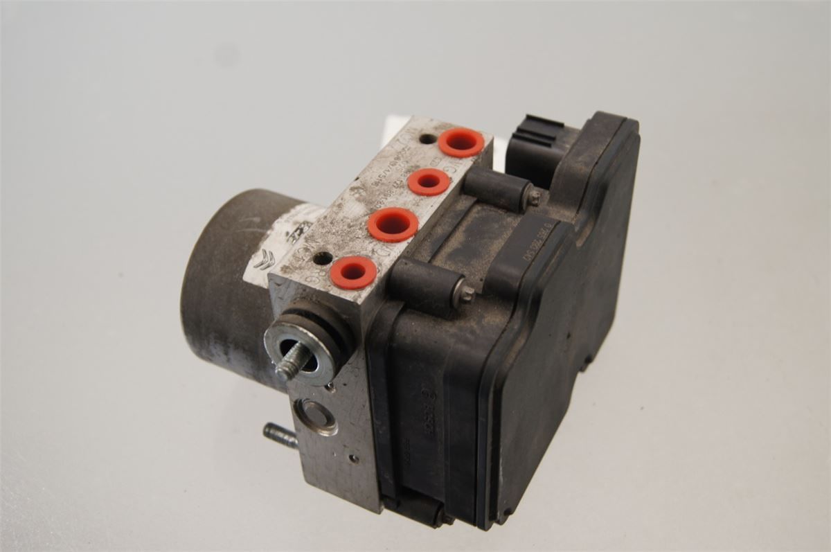 ABS Hydraulikkaggregat – bilde 3