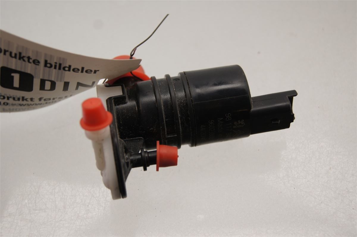 Spylerpumpe Frontrute – bilde 2