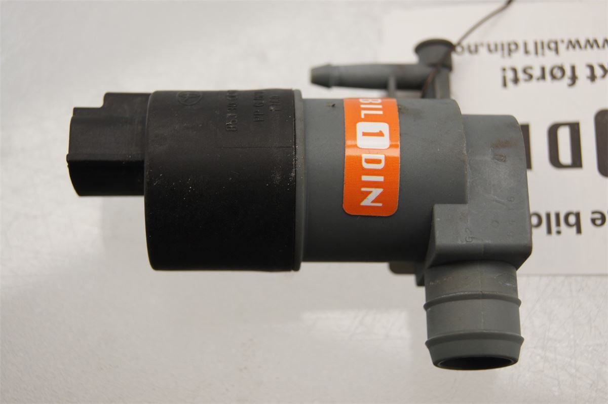 Spylerpumpe Frontrute – bilde 1