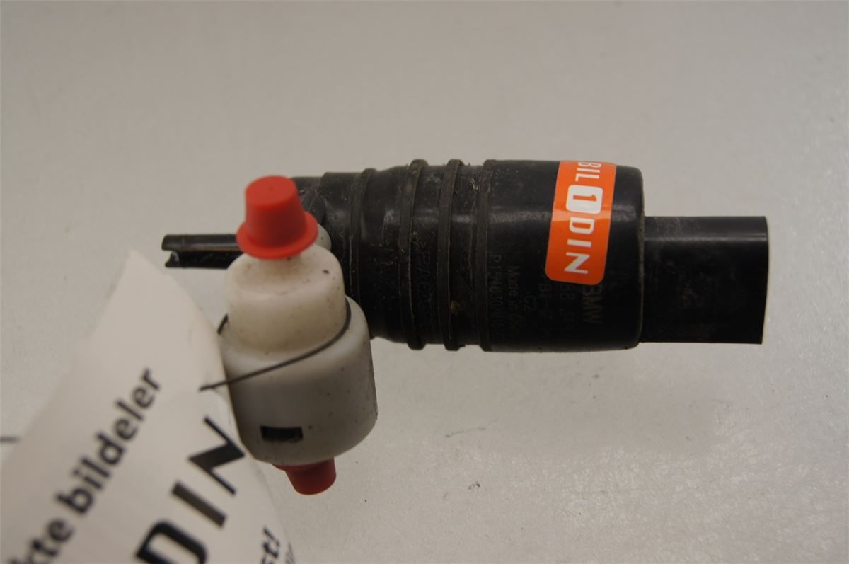 Spylerpumpe Frontrute – bilde 1