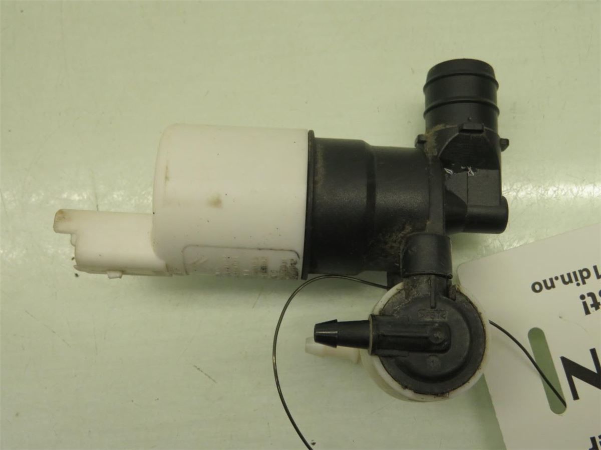 Spylerpumpe Frontrute – bilde 3