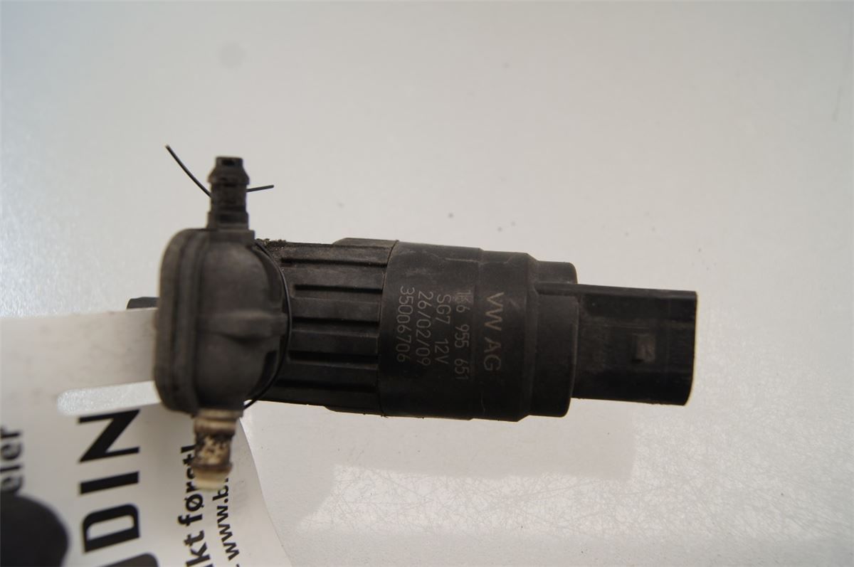 Spylerpumpe Frontrute – bilde 1