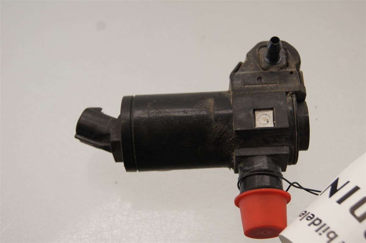 Spylerpumpe Frontrute – bilde 1