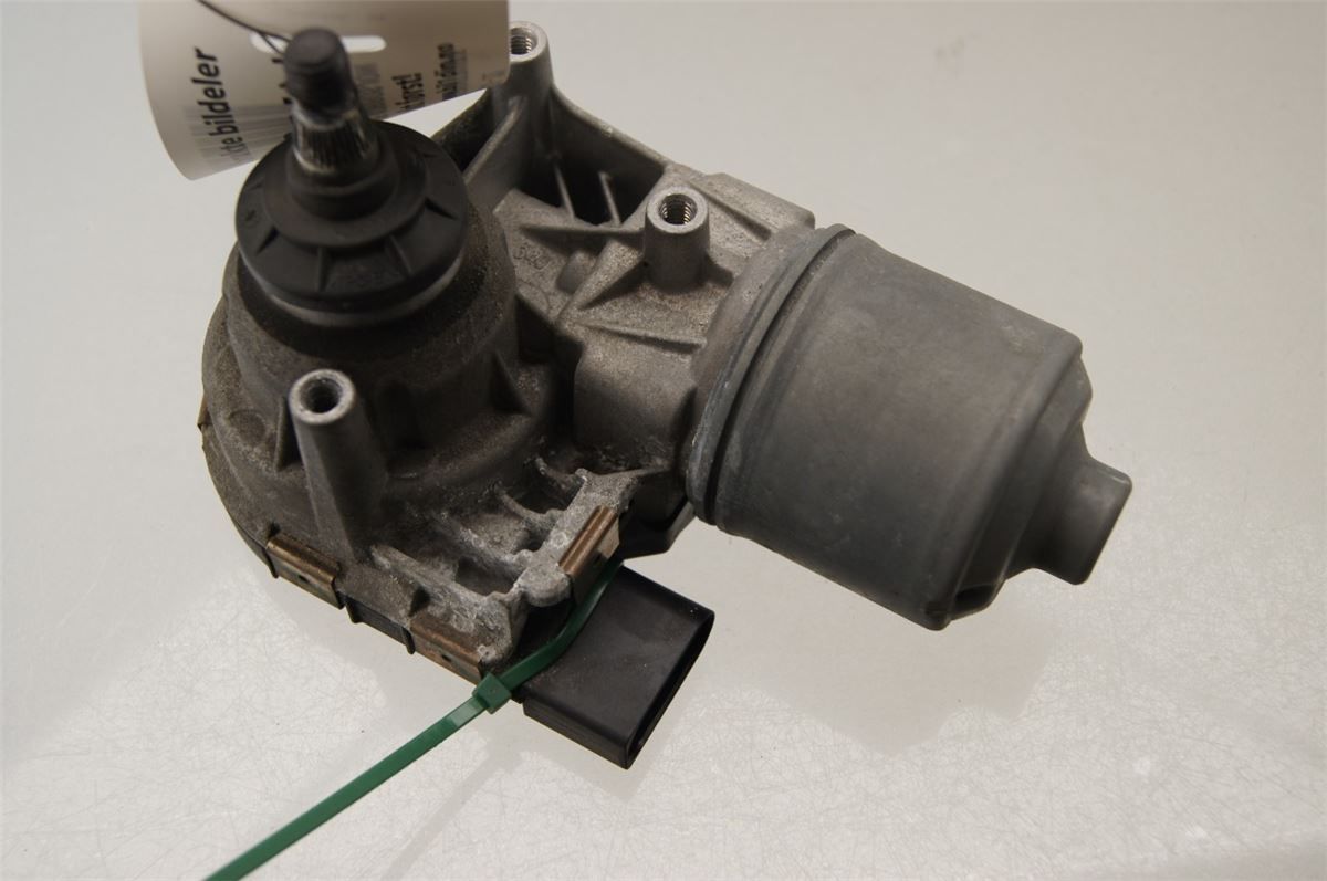 Viskermotor Frontrute – bilde 1