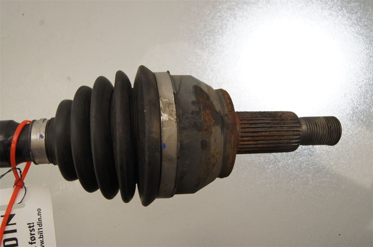 Drivaksel Foran Kompl V = H – bilde 2