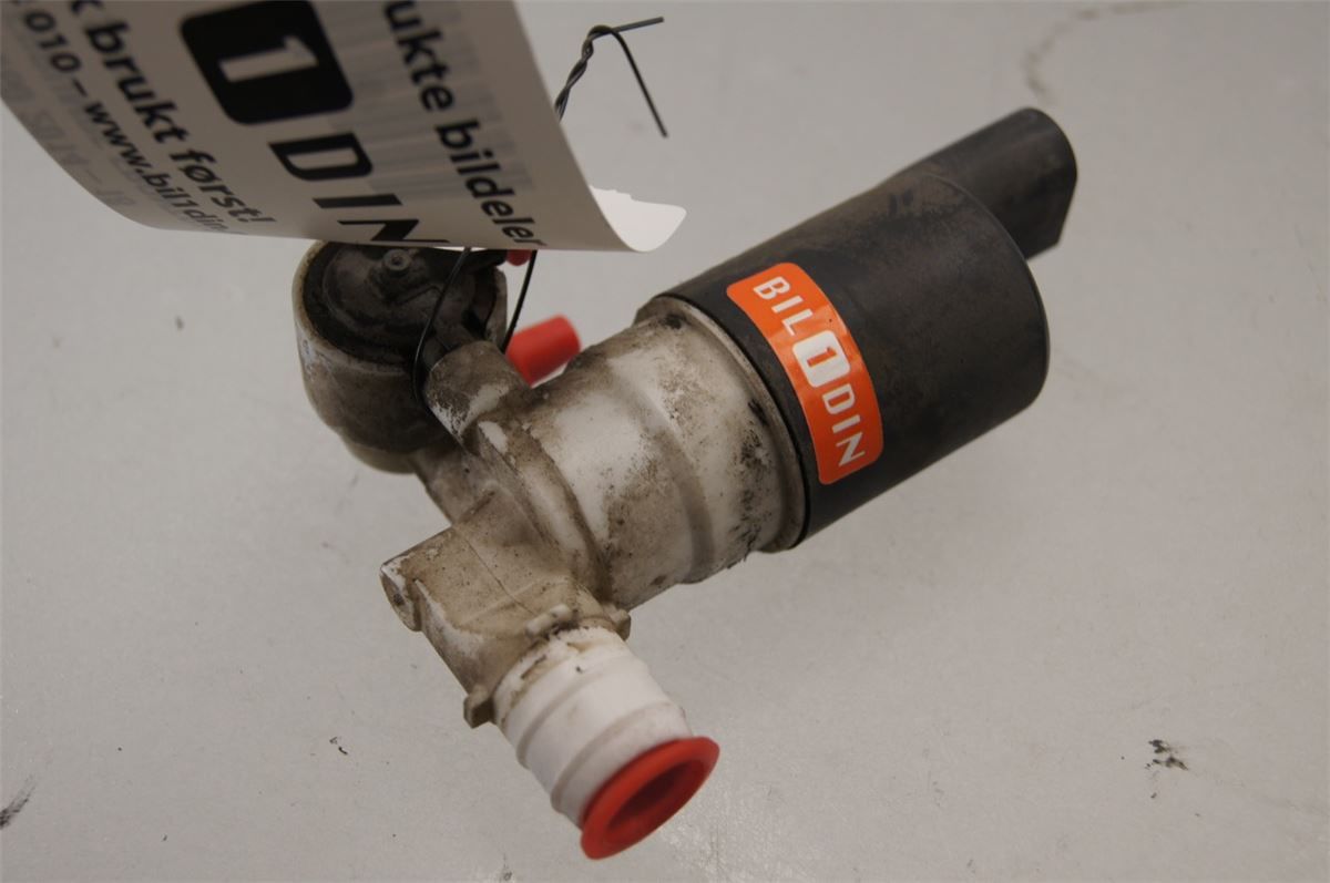Spylerpumpe Frontrute – bilde 1