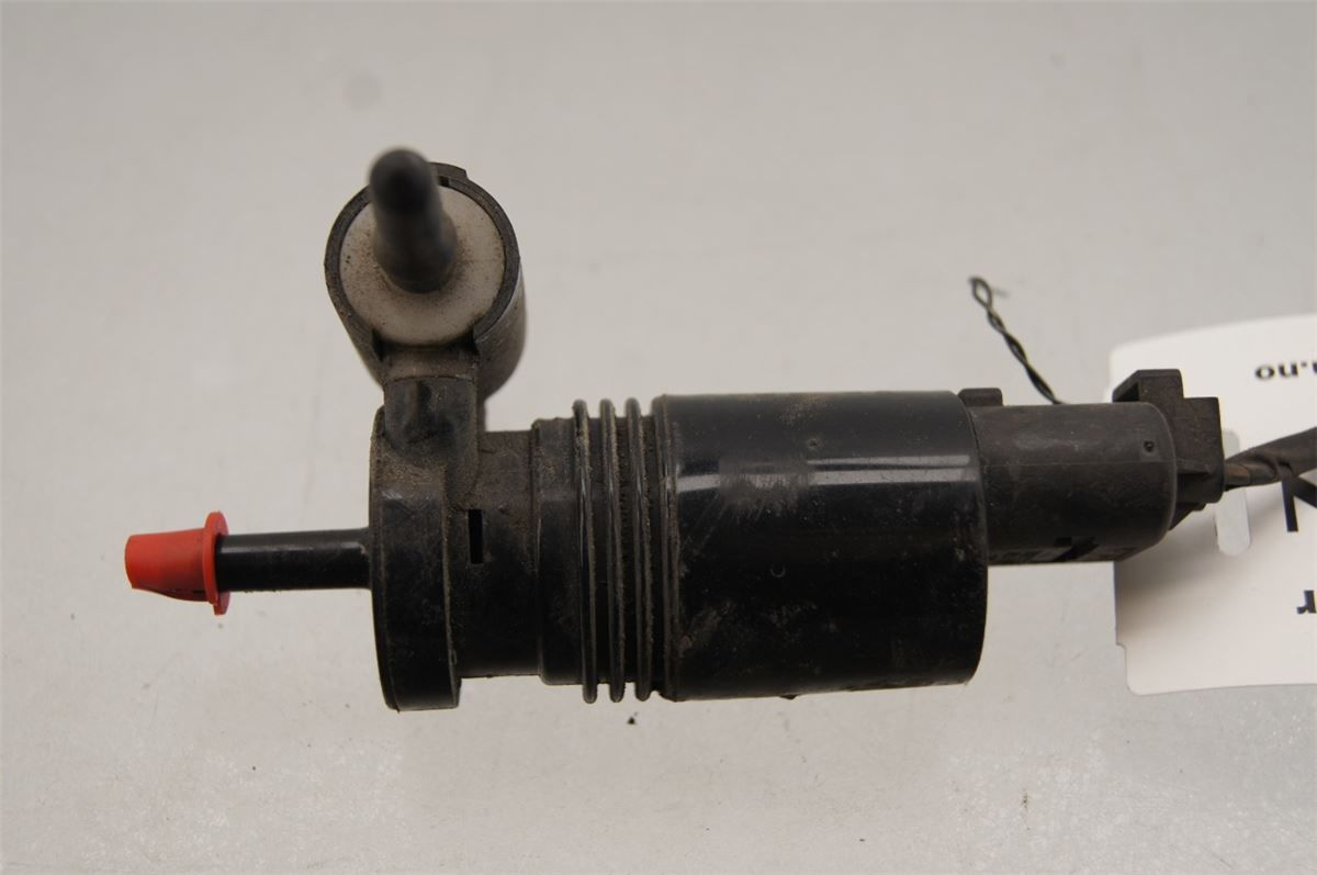 Spylerpumpe Frontrute – bilde 1