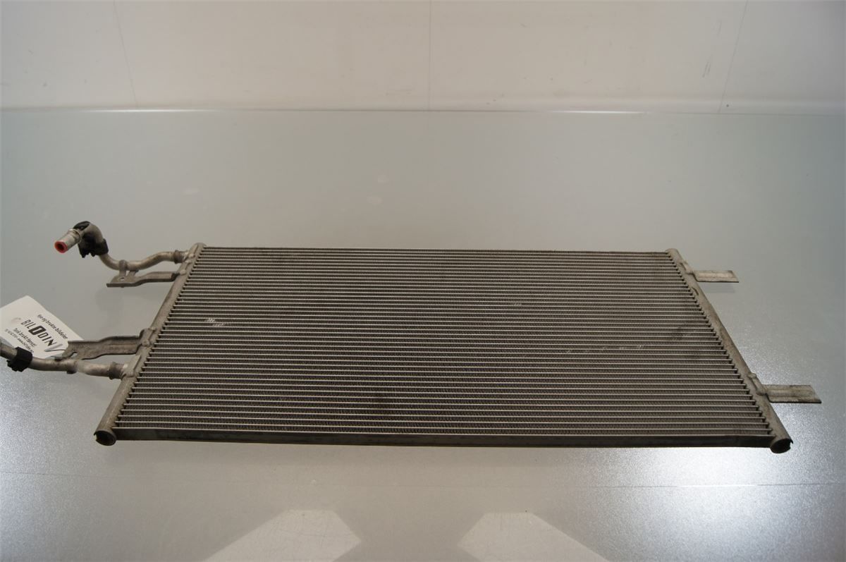 Radiator Oljekjøler Motor – bilde 1