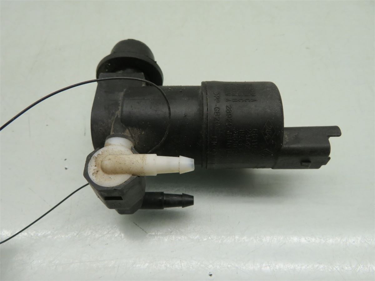 Spylerpumpe Frontrute – bilde 1