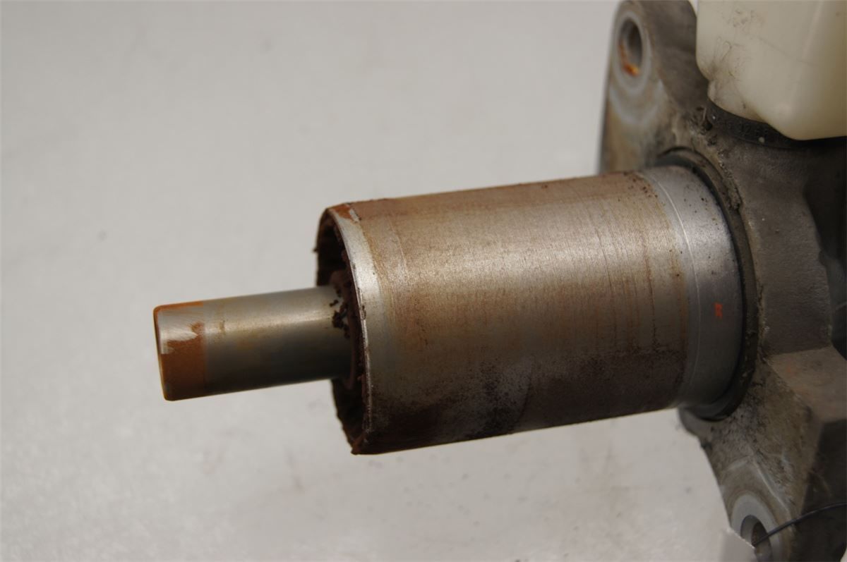 Brems Hovedsylinder – bilde 2