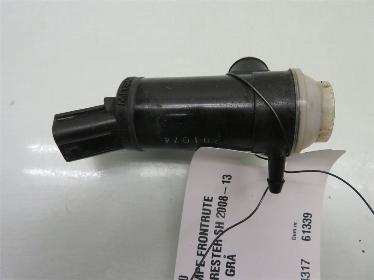 Spylerpumpe Frontrute – bilde 1