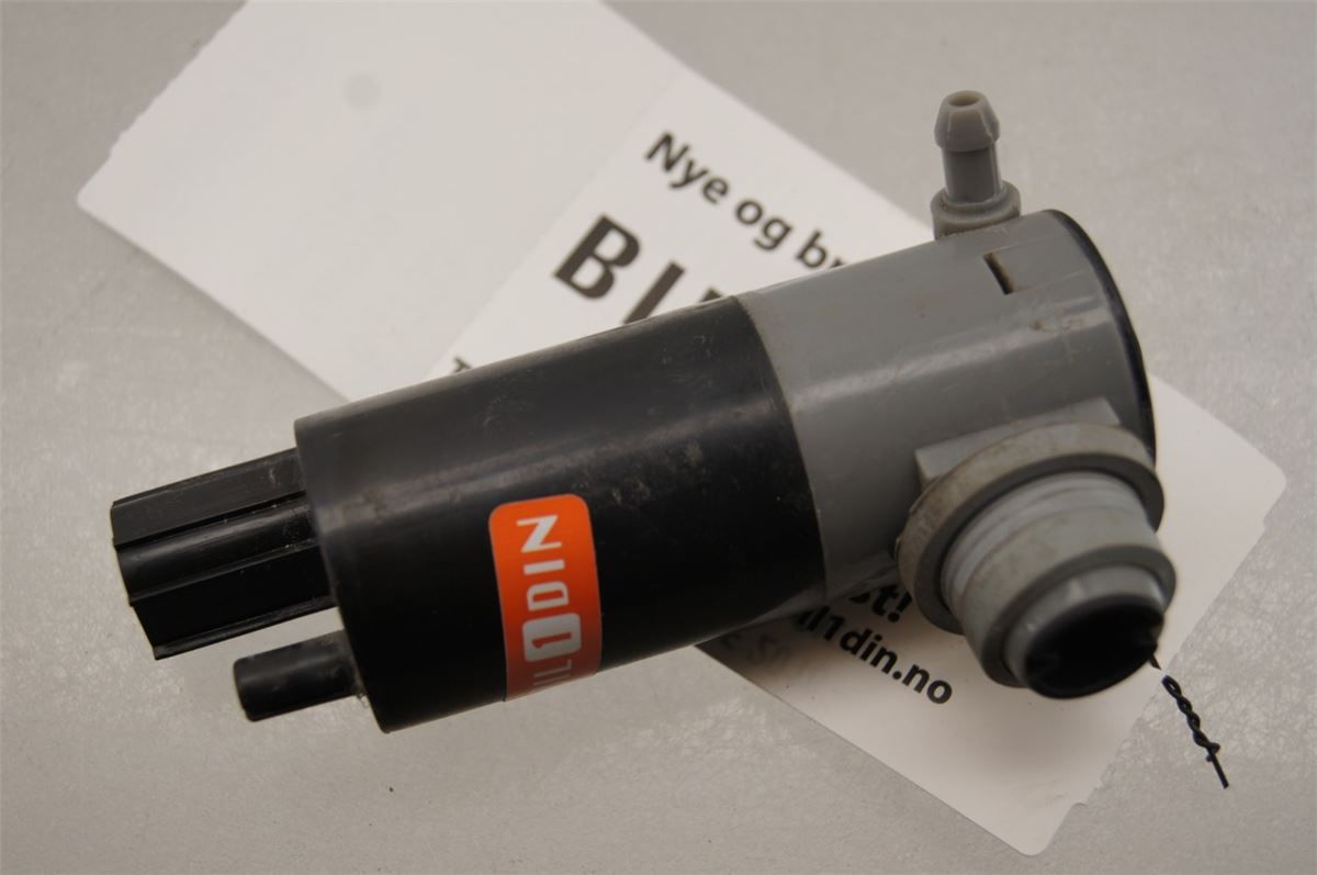 Spylerpumpe Frontrute – bilde 1