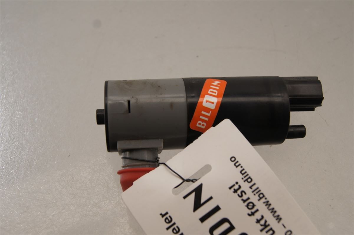 Spylerpumpe Frontrute – bilde 1