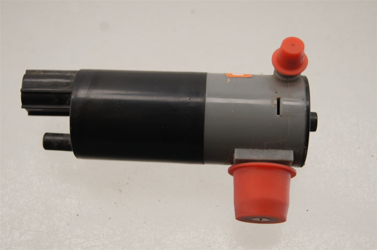 Spylerpumpe Frontrute – bilde 1