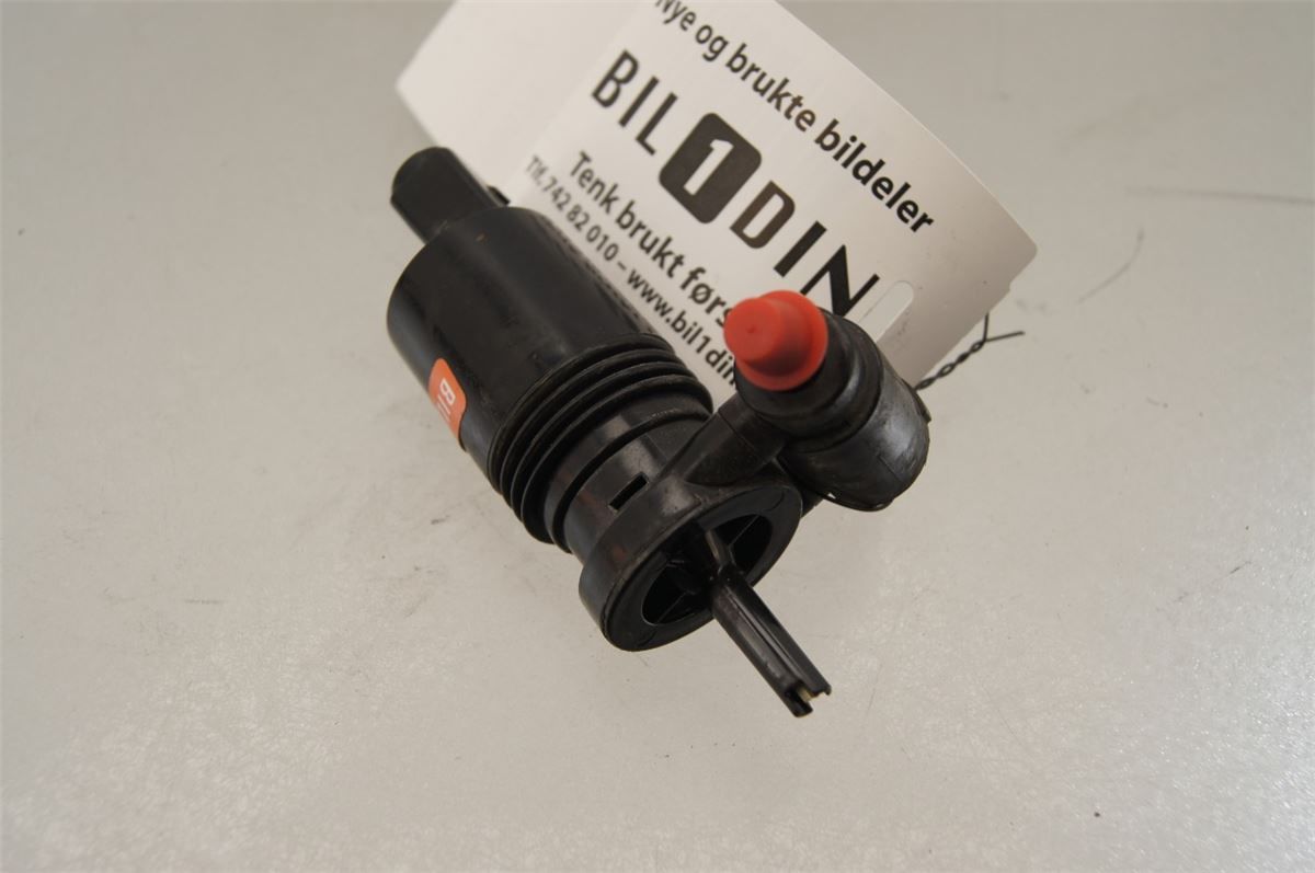 Spylerpumpe Frontrute – bilde 1