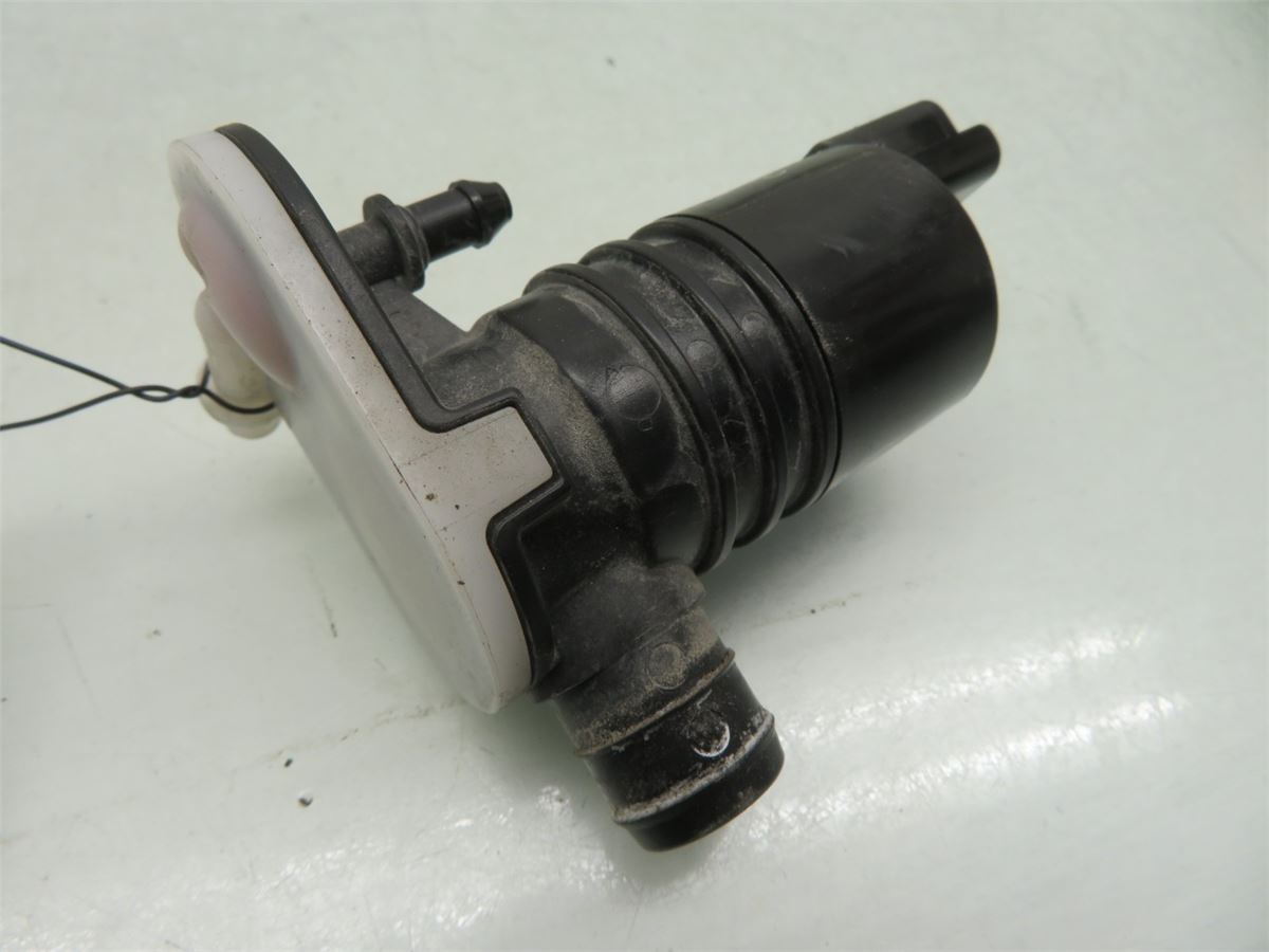 Spylerpumpe Frontrute – bilde 1