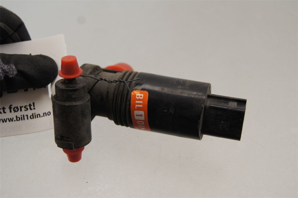 Spylerpumpe Frontrute – bilde 1