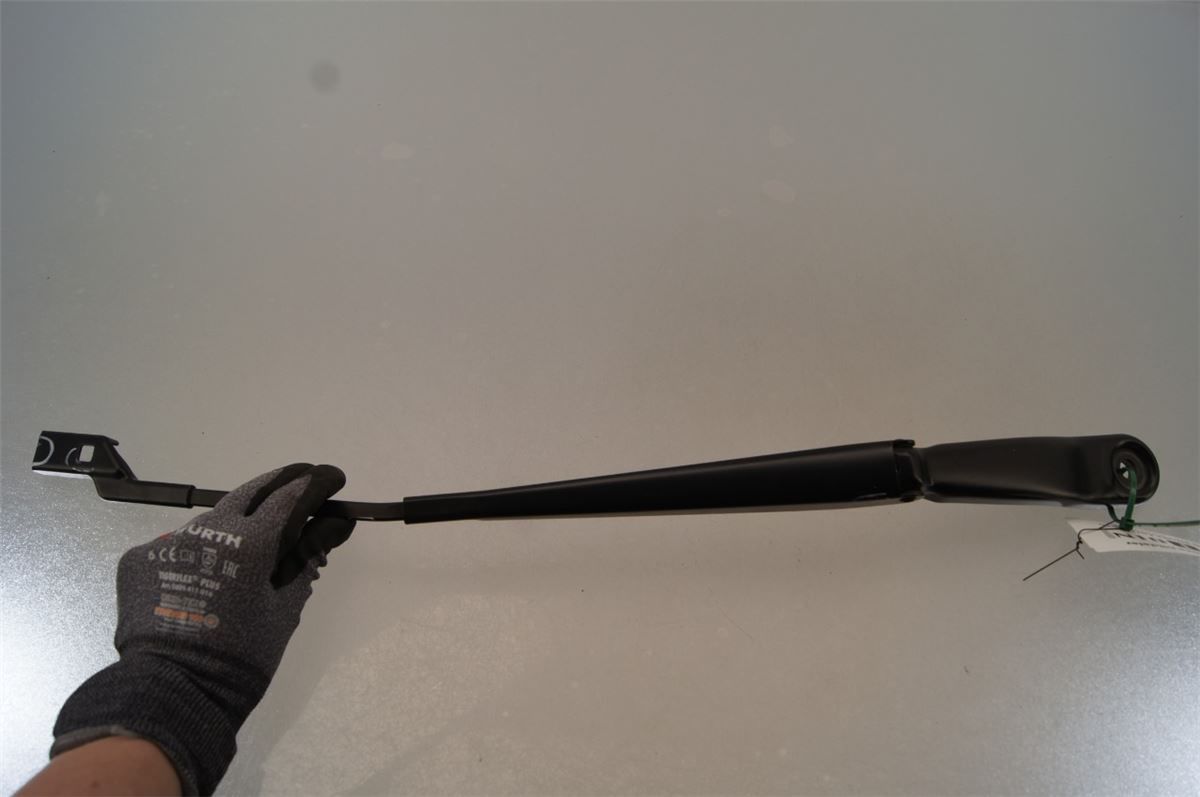 Viskerarm / Armer Frontrute – bilde 1