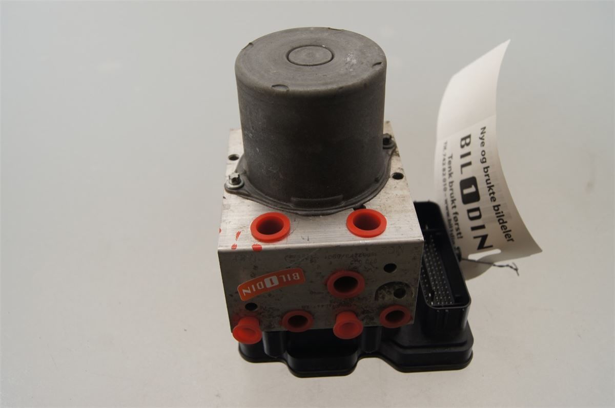 ABS Hydraulikkaggregat – bilde 1