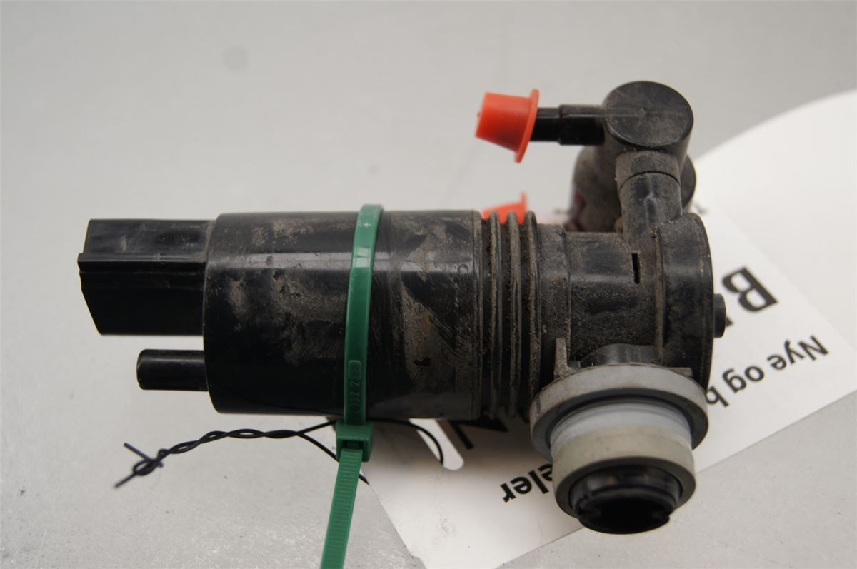 Spylerpumpe Frontrute – bilde 2