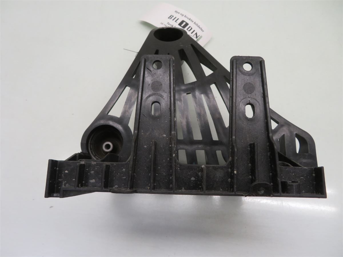 AC Kompressor/Festebrakett – bilde 2