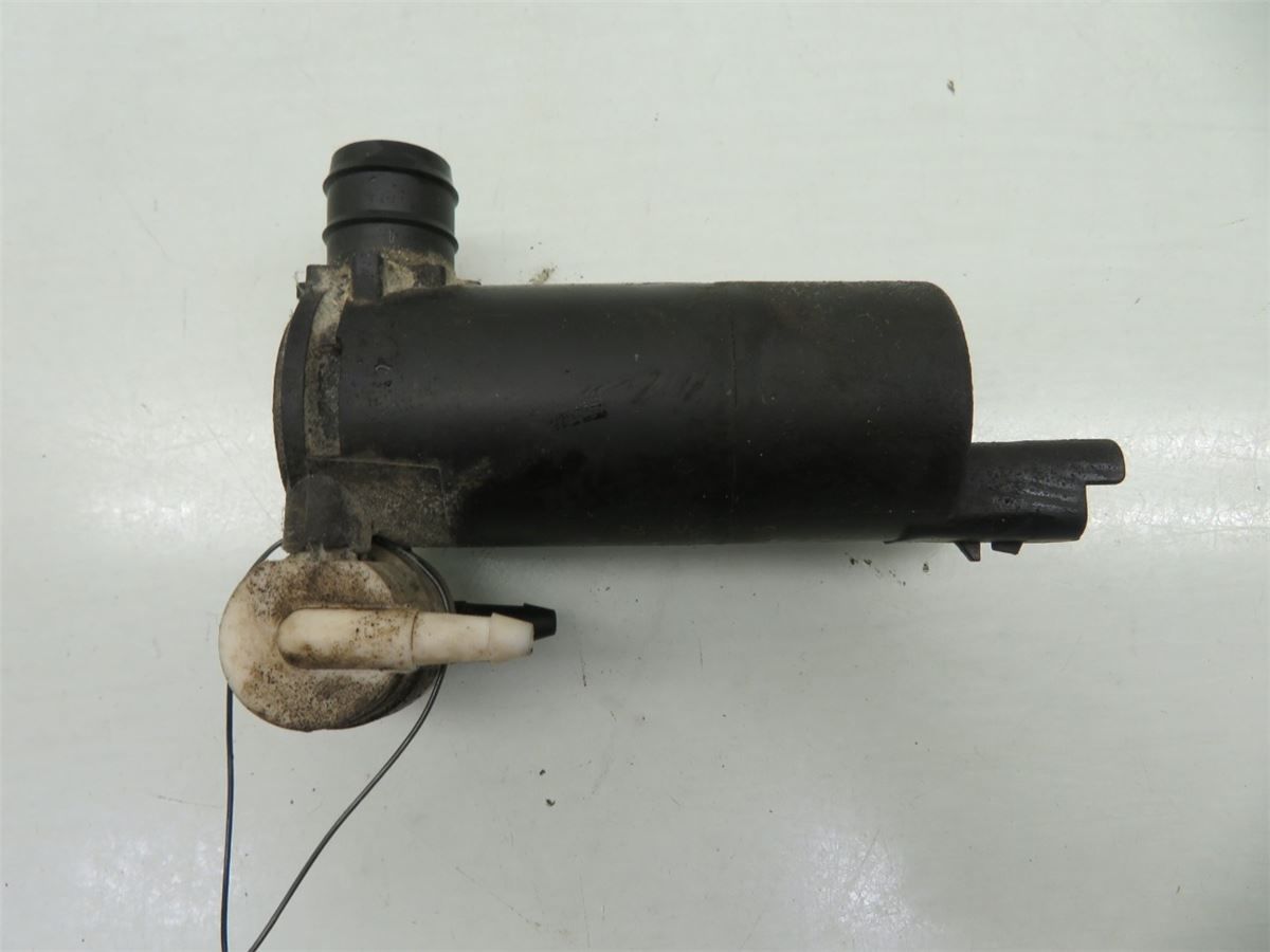 Spylerpumpe Frontrute – bilde 1