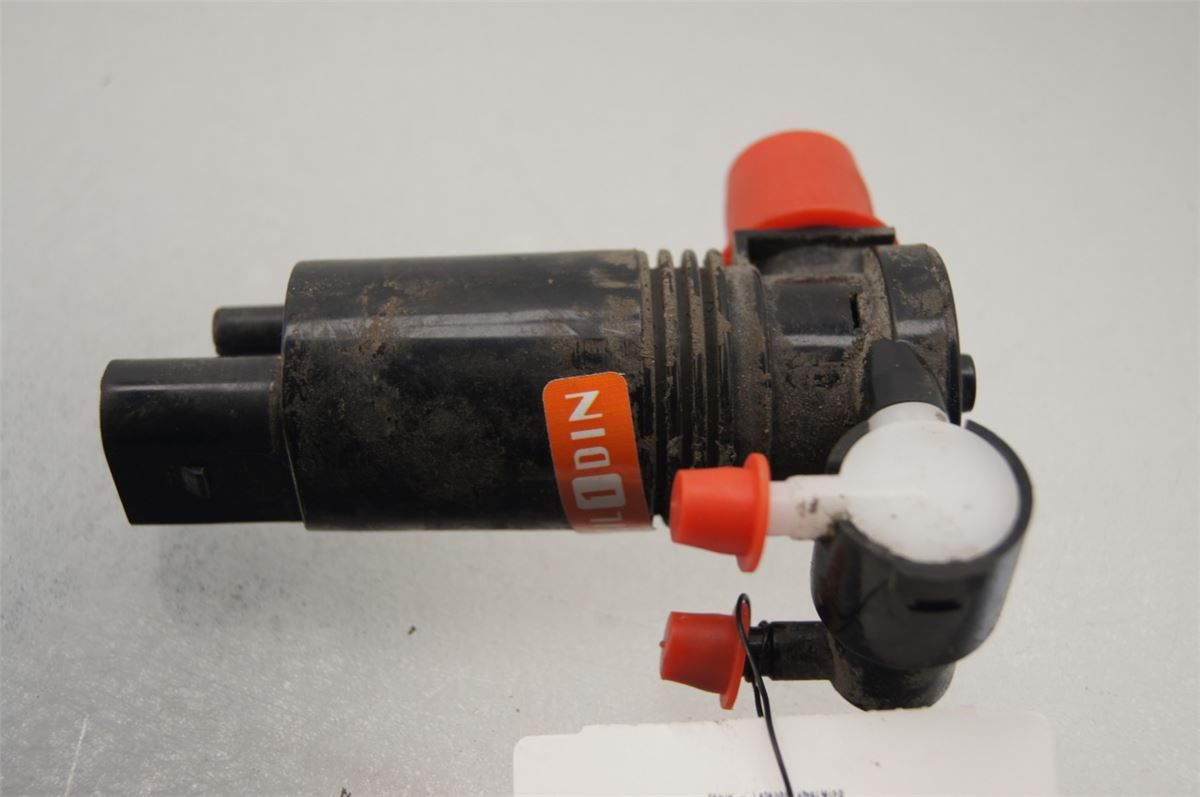 Spylerpumpe Frontrute – bilde 1