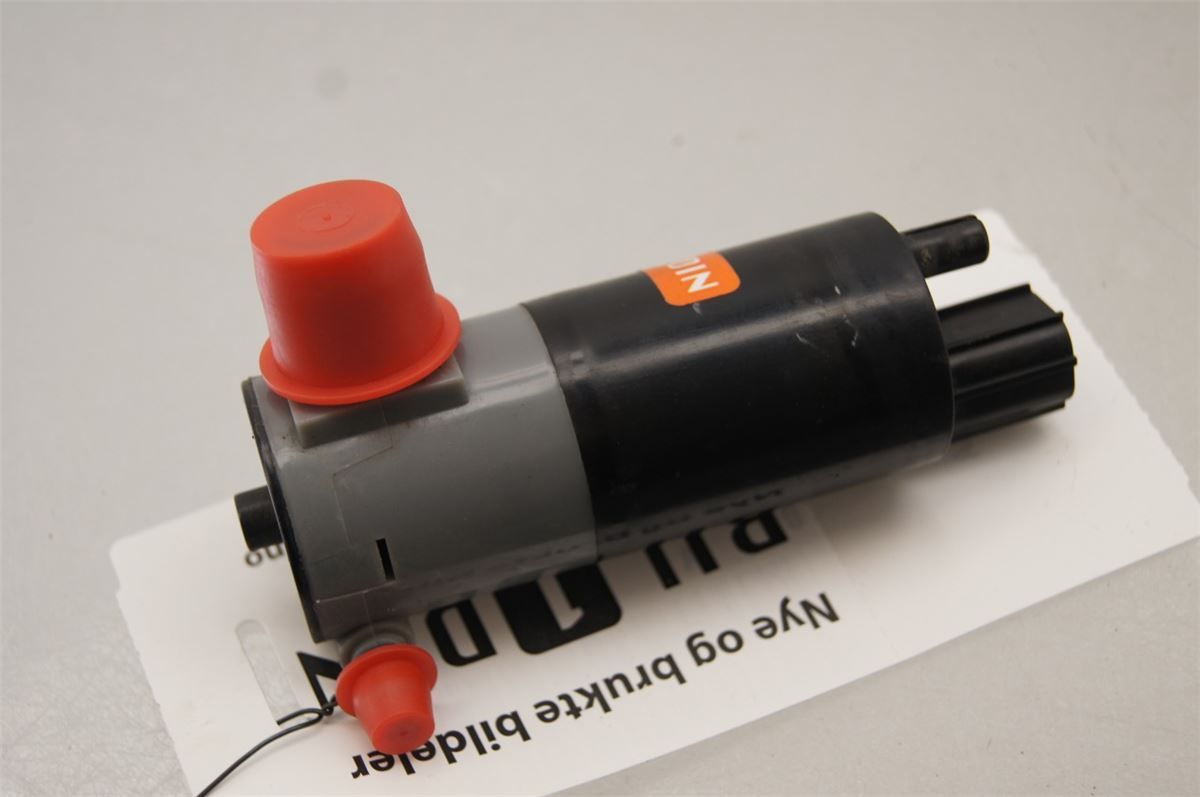 Spylerpumpe Frontrute – bilde 1