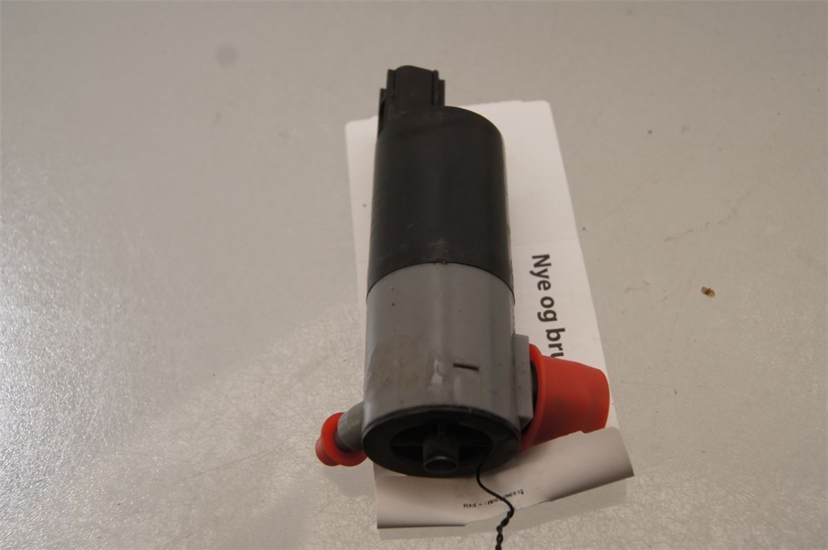 Spylerpumpe Frontrute – bilde 2