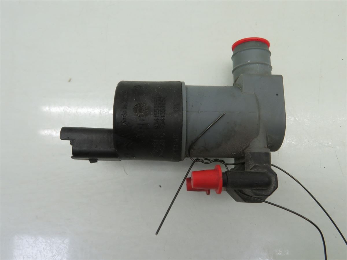 Spylerpumpe Frontrute – bilde 1