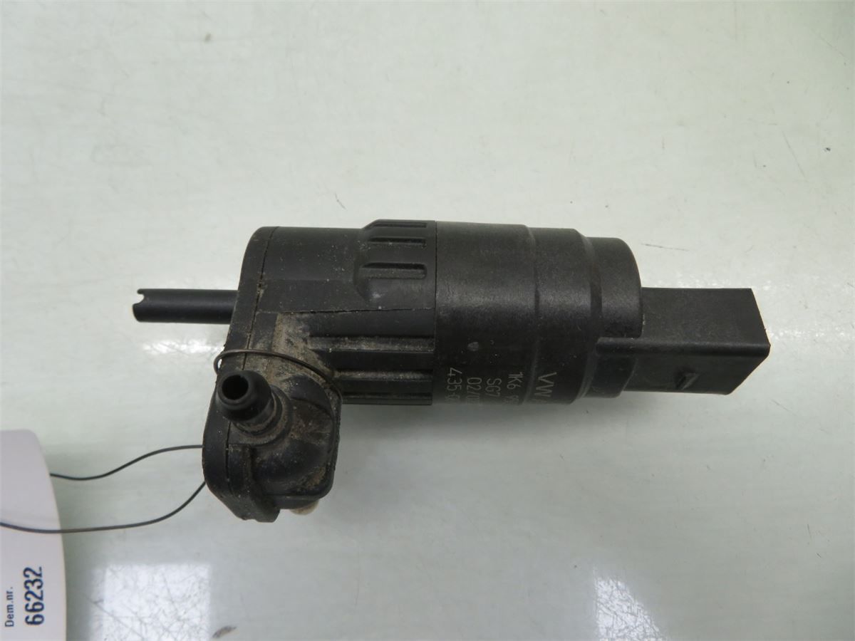 Spylerpumpe Frontrute – bilde 1