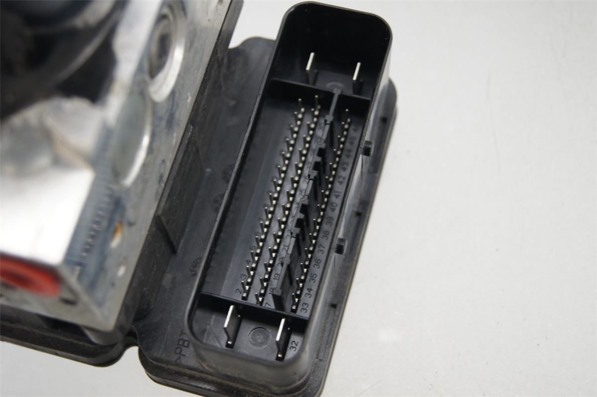 ABS Hydraulikkaggregat – bilde 4