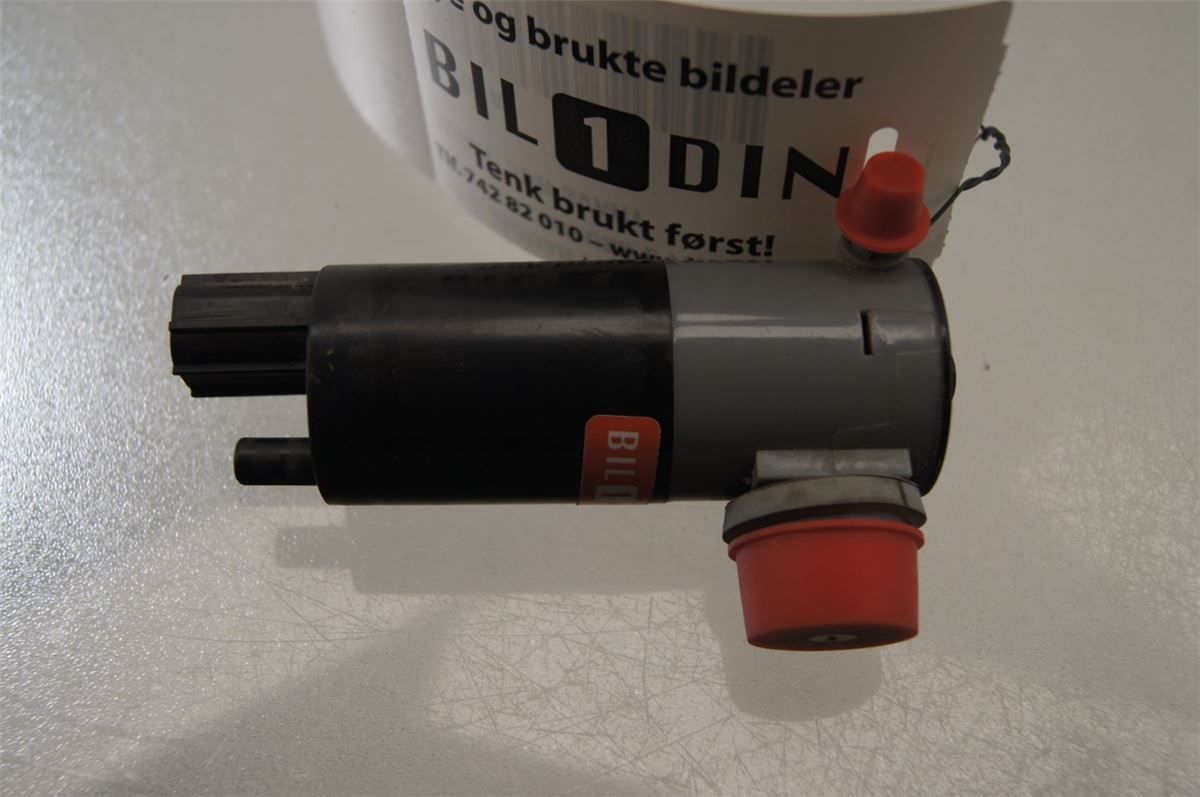 Spylerpumpe Frontrute – bilde 1