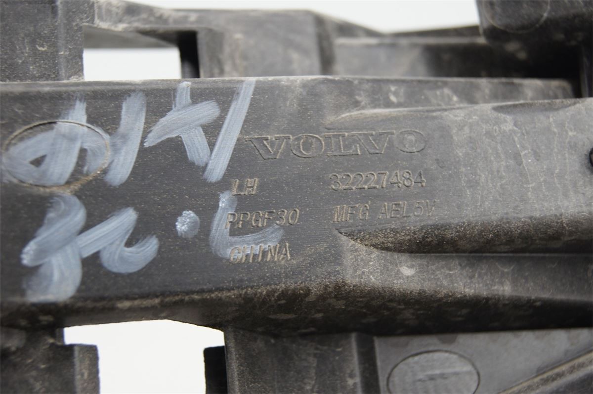 Stötfångarfäste Bak Vä – bilde 2