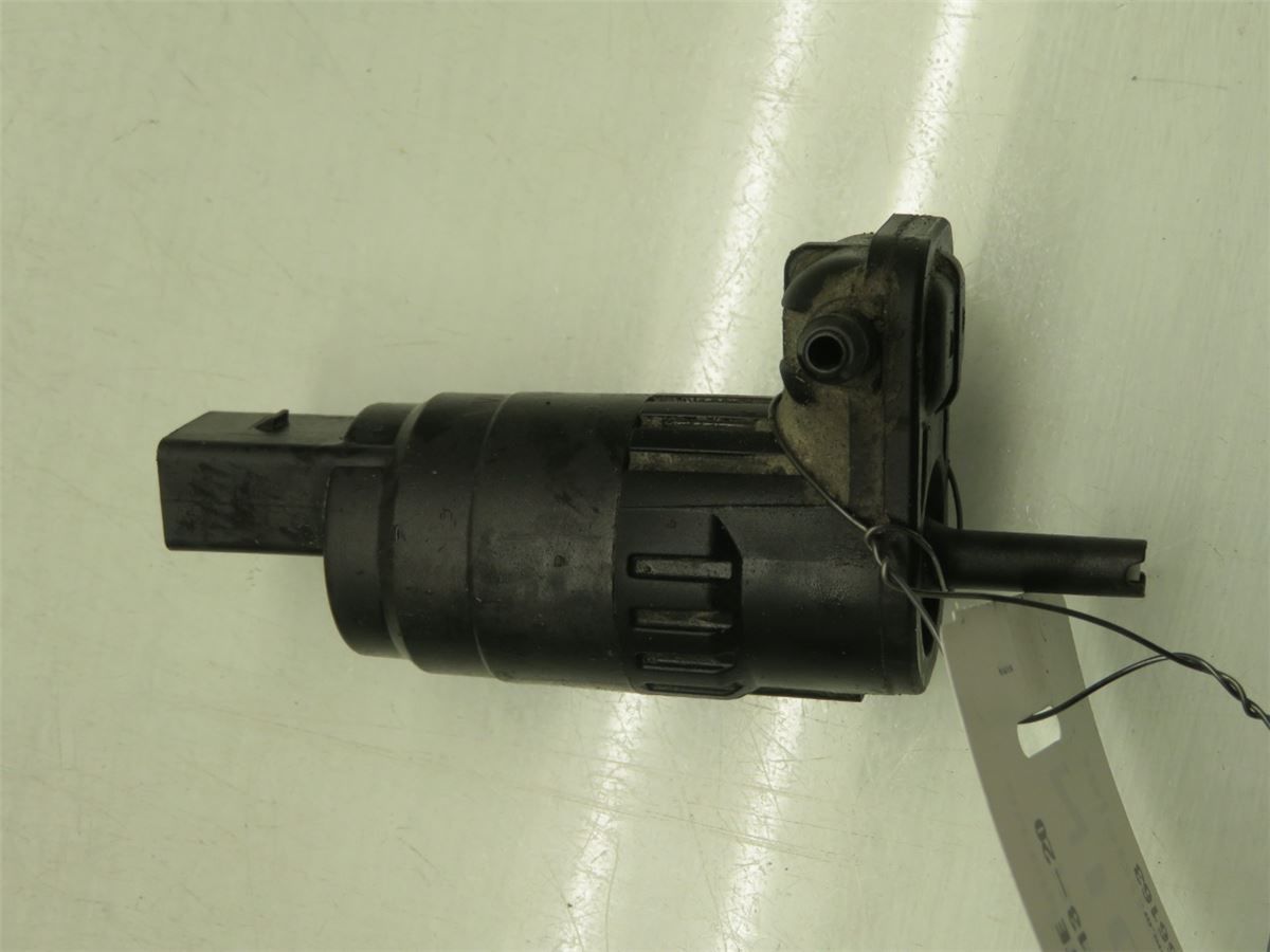 Spylerpumpe Frontrute – bilde 1