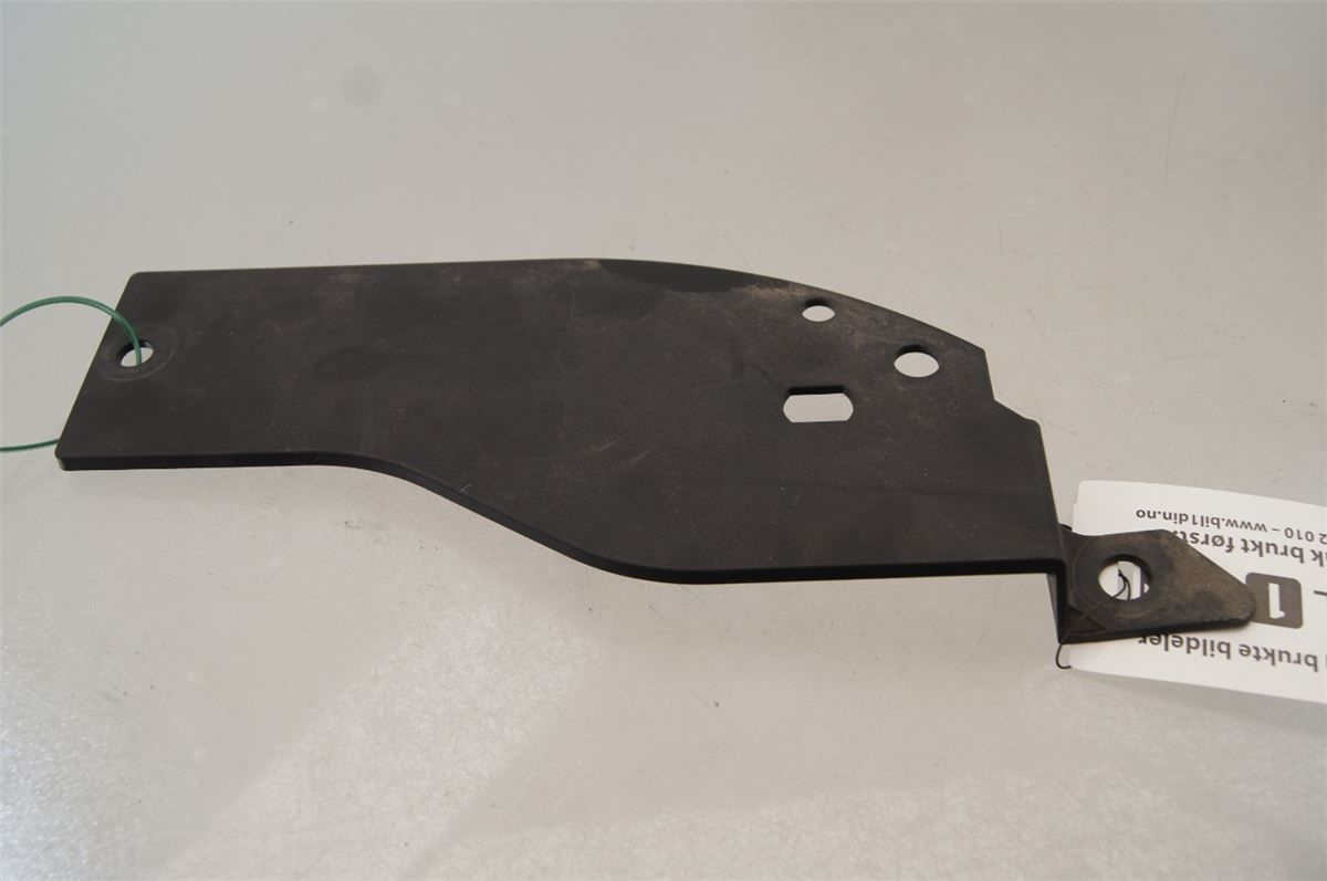 Front Plastdeklser – bilde 1