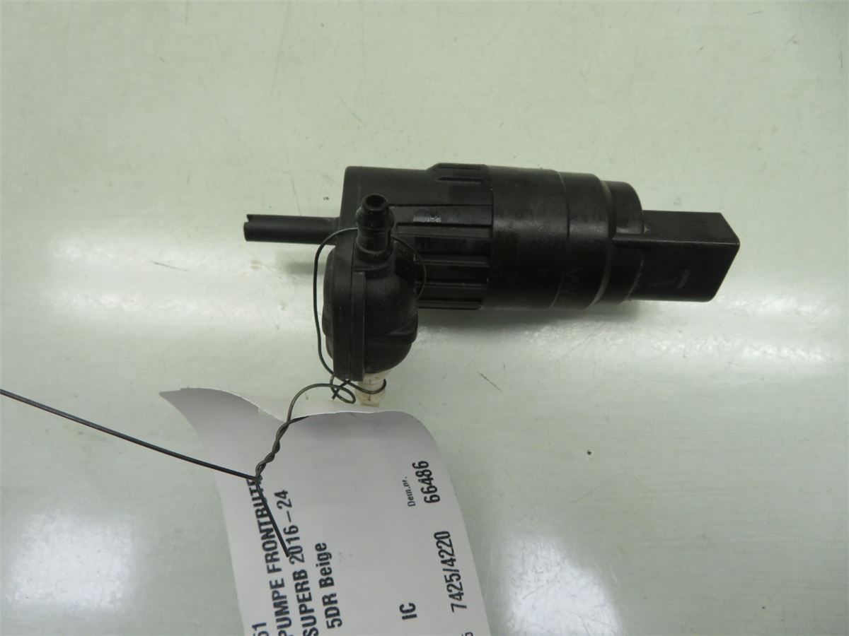 Spylerpumpe Frontrute – bilde 1