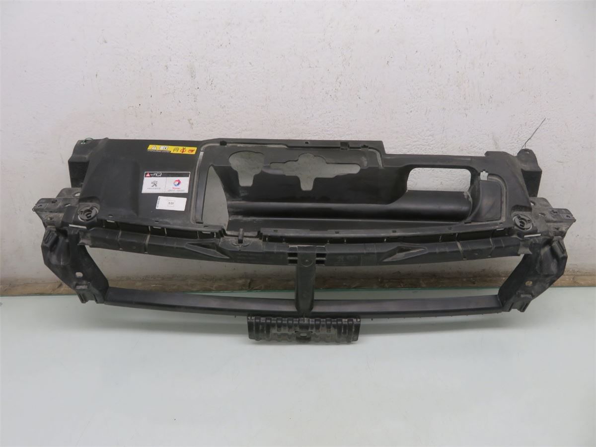Frontplate – bilde 1