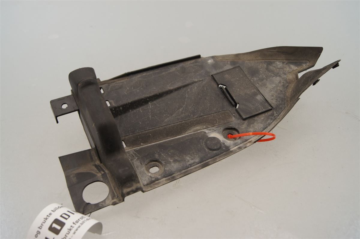 Front Plastdeklser – bilde 1