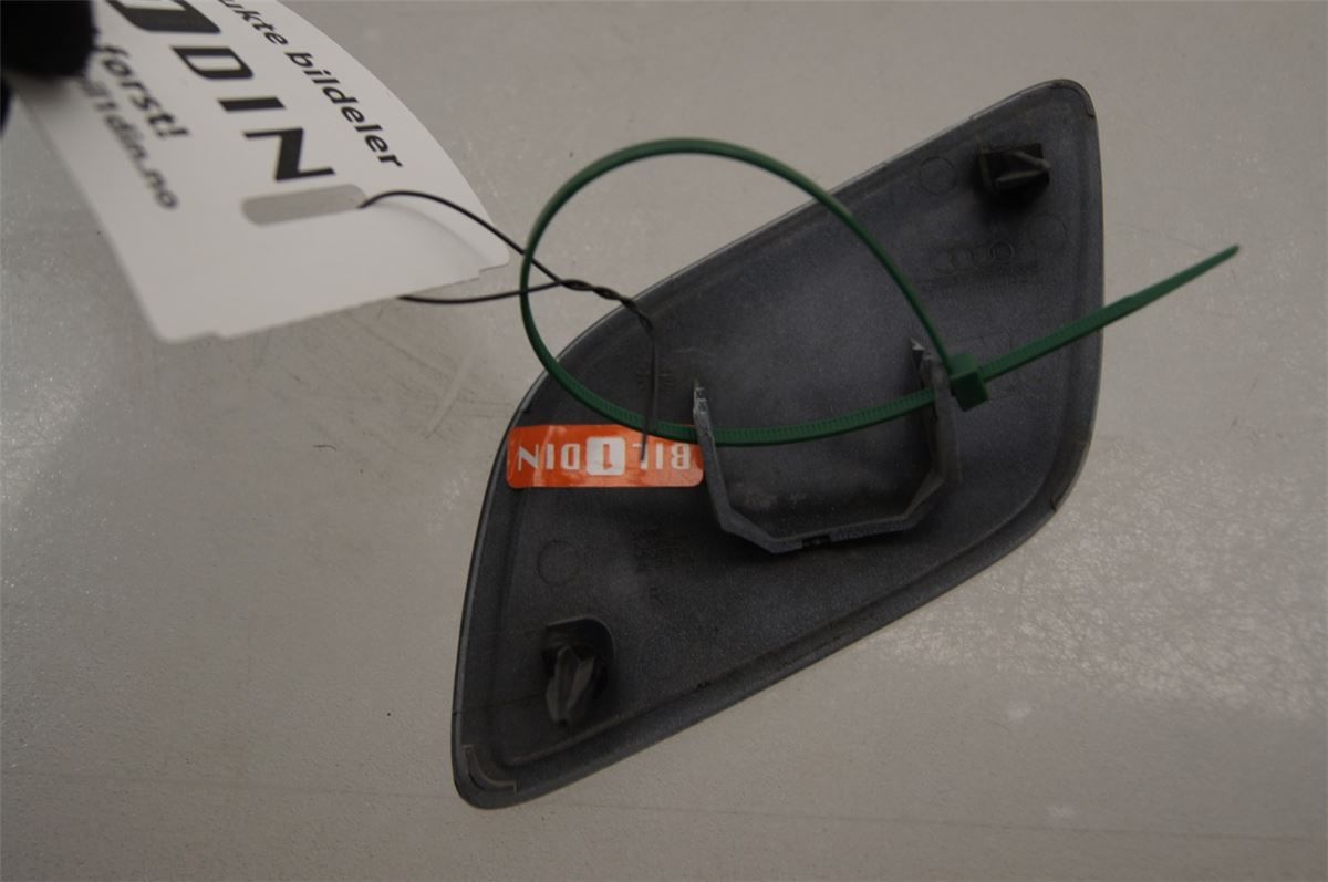 Front Plastdeklser – bilde 1