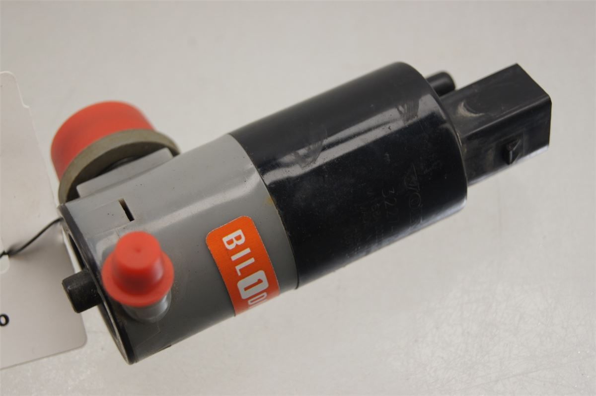 Spylerpumpe Frontrute – bilde 1
