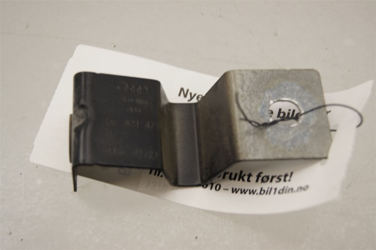 Skjerm Feste Foran Høyre – bilde 2