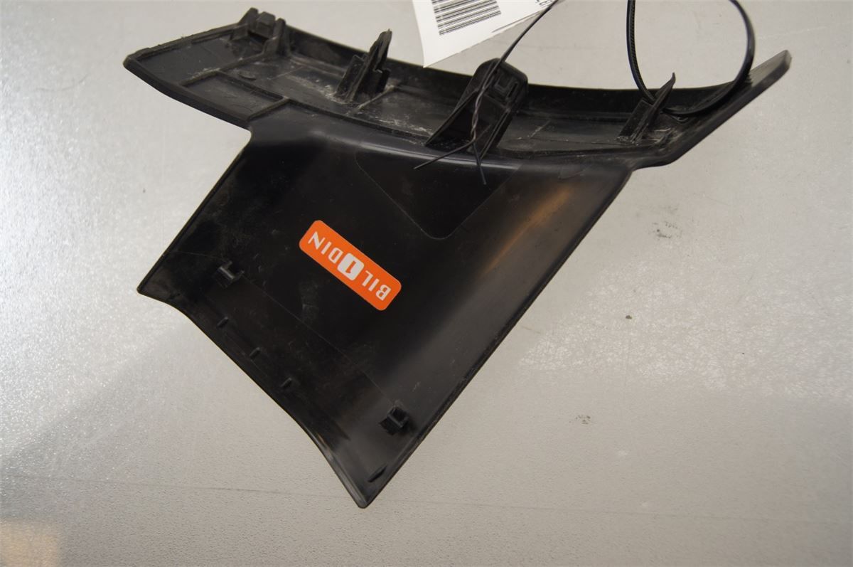 Baklykt Midt / Omramming – bilde 3